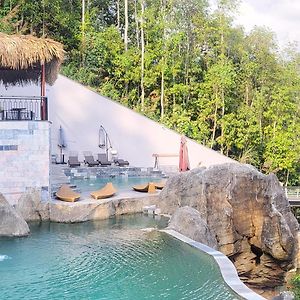 Lotus Premium Lodge - Lotus Group Tours